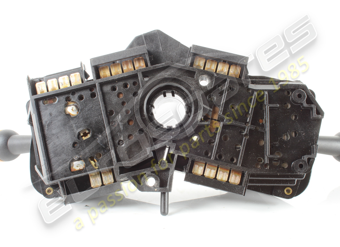 GEBRAUCHTER MASERATI LENKSÄULENSCHALTER. TEILENUMMER 373300147 (6) gebrauchter maserati lenksäulenschalter. teilenummer 373300147 (6)