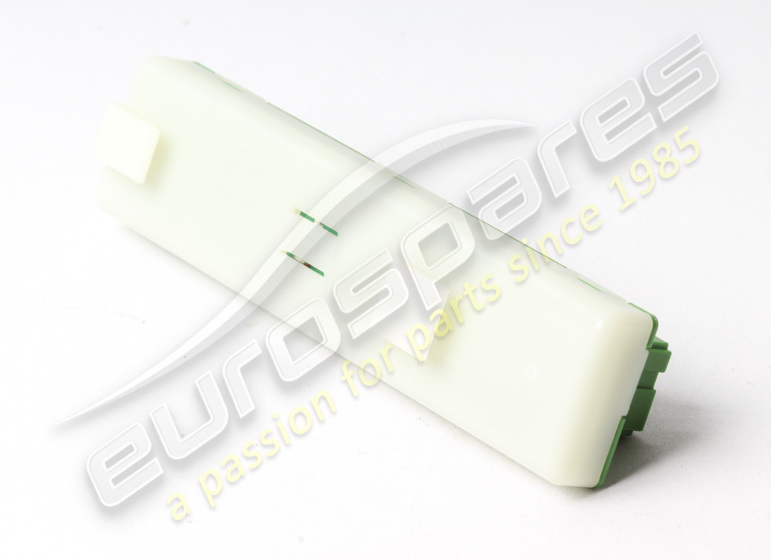 neuer maserati-anschluss. teilenummer 673004868 (2)