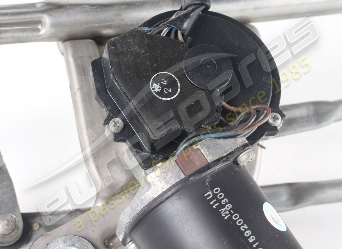 gebrauchter ferrari scheibenwischer mit motor. teilenummer 84198200 (4)