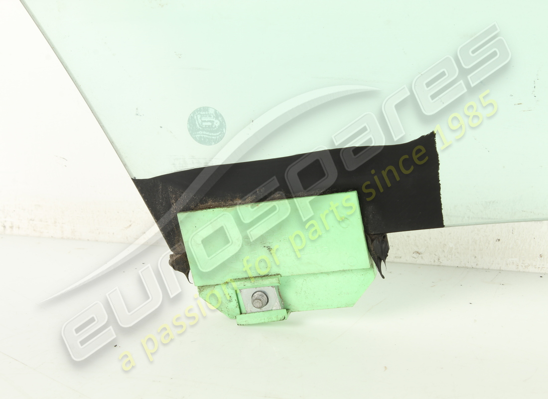 GEBRAUCHT MASERATI RECHTS HINTEN TÜRGLAS. TEILENUMMER 83744700 (3) gebraucht maserati rechts hinten türglas. teilenummer 83744700 (3)