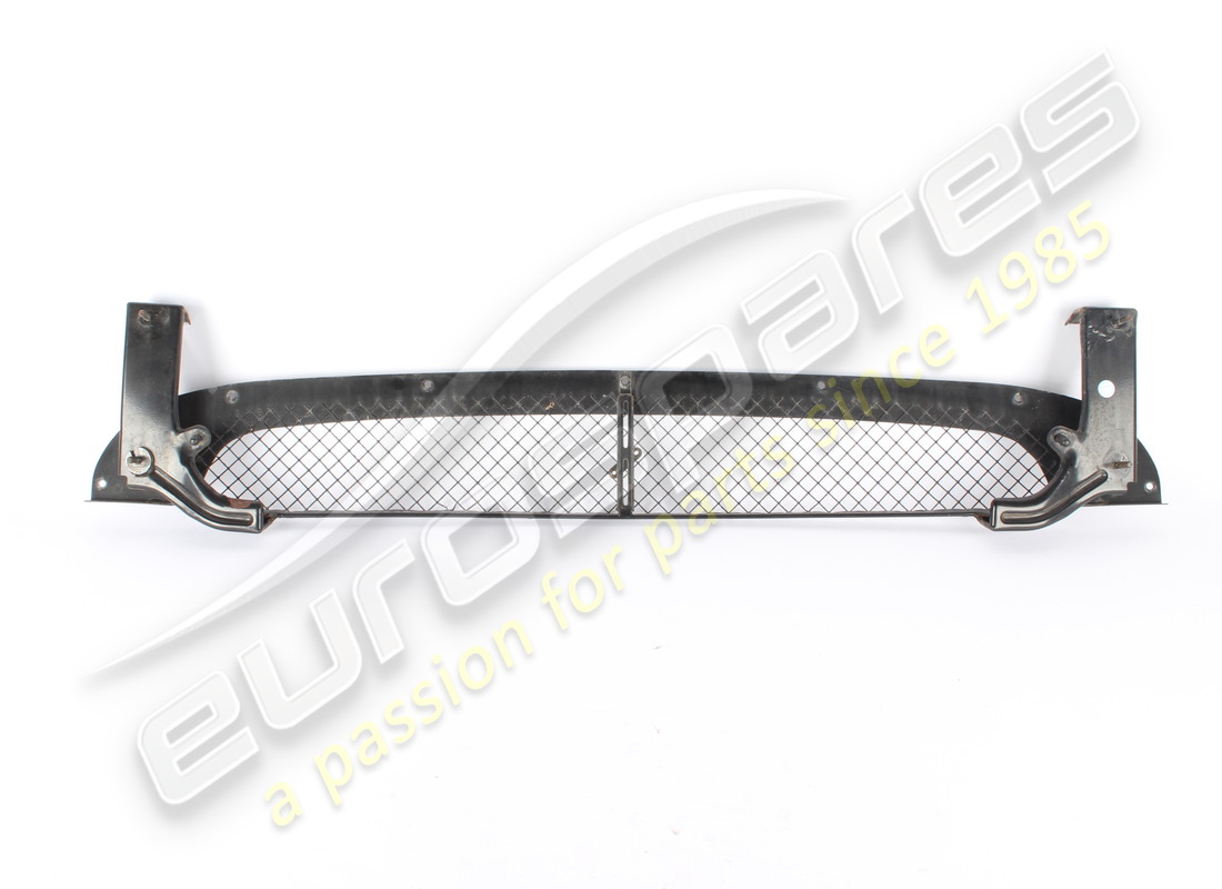 beschädigter ferrari oberer grill. teilenummer 68099000 (2)