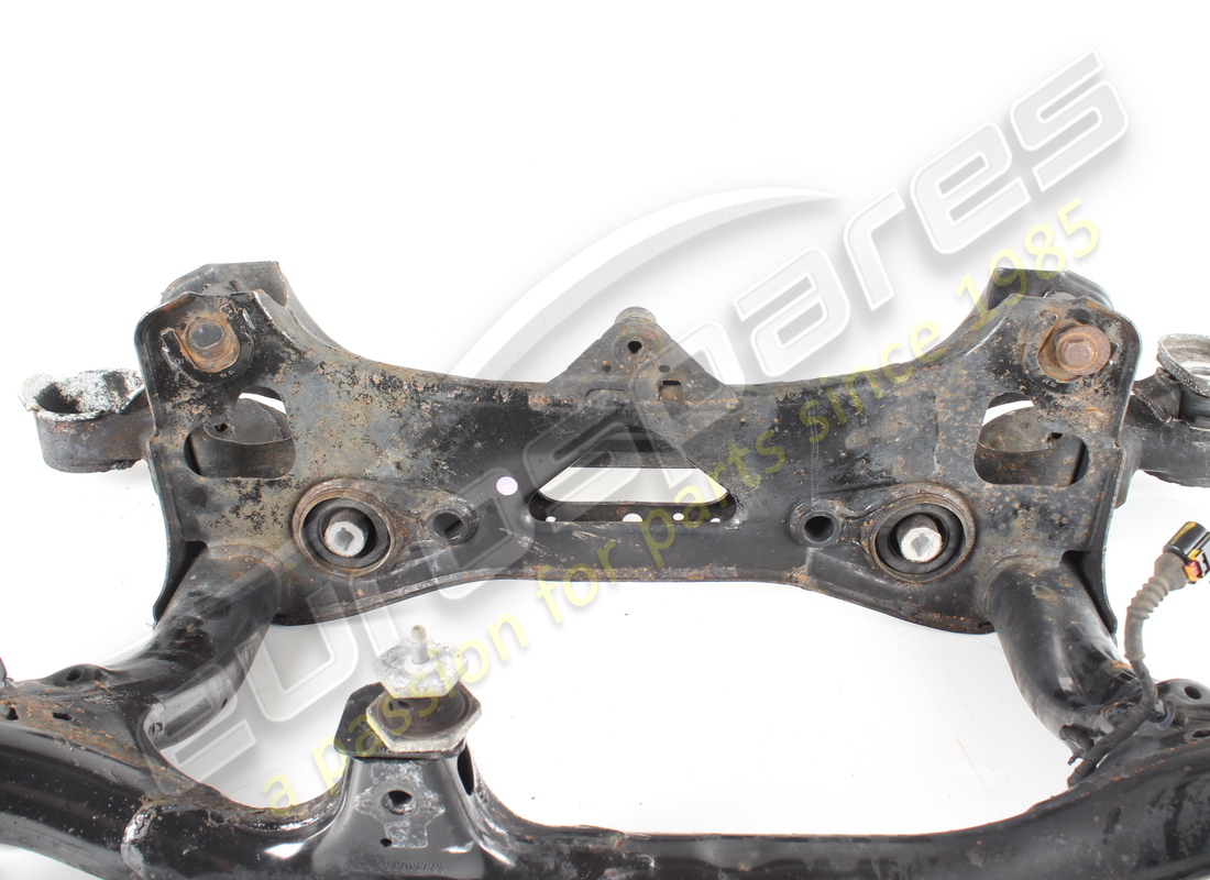 beschädigter lamborghini hilfsrahmen lg4.2. teilenummer 4m0505235ca (6)