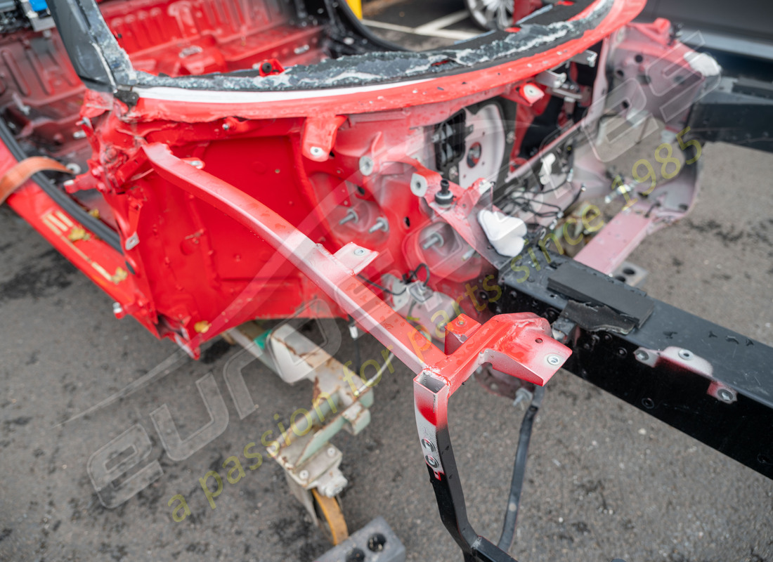 gebrauchtes ferrari frontmodul. teilenummer 985916667 (10)