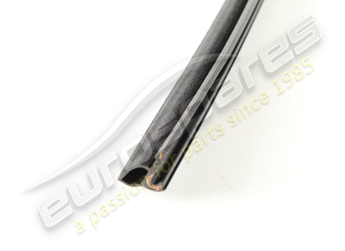 NEUER PORSCHE DICHTUNGSSTREIFEN. TEILENUMMER PCG837470A (2) neuer porsche dichtungsstreifen. teilenummer pcg837470a (2)