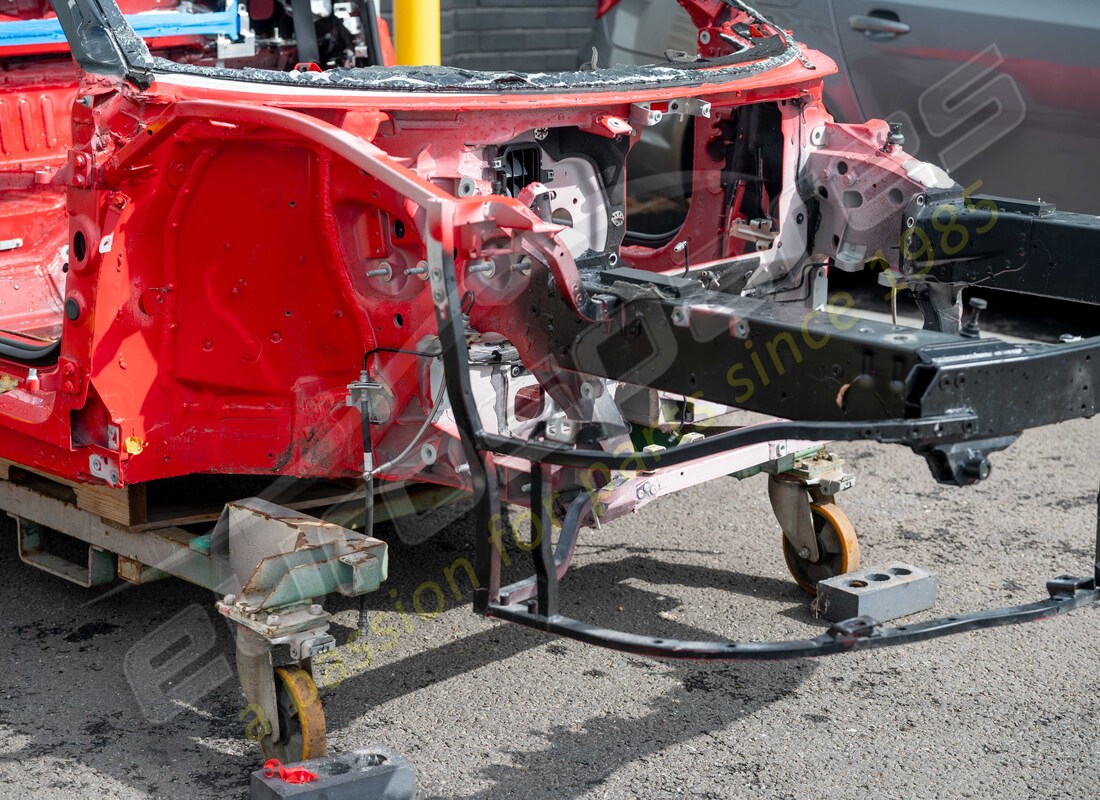 gebrauchtes ferrari frontmodul. teilenummer 985916667 (4)