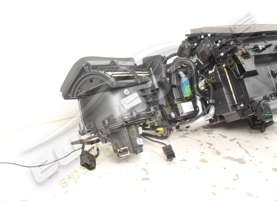 gebrauchte maserati rhd hvac-baugruppe. teilenummer 670303419 (2)
