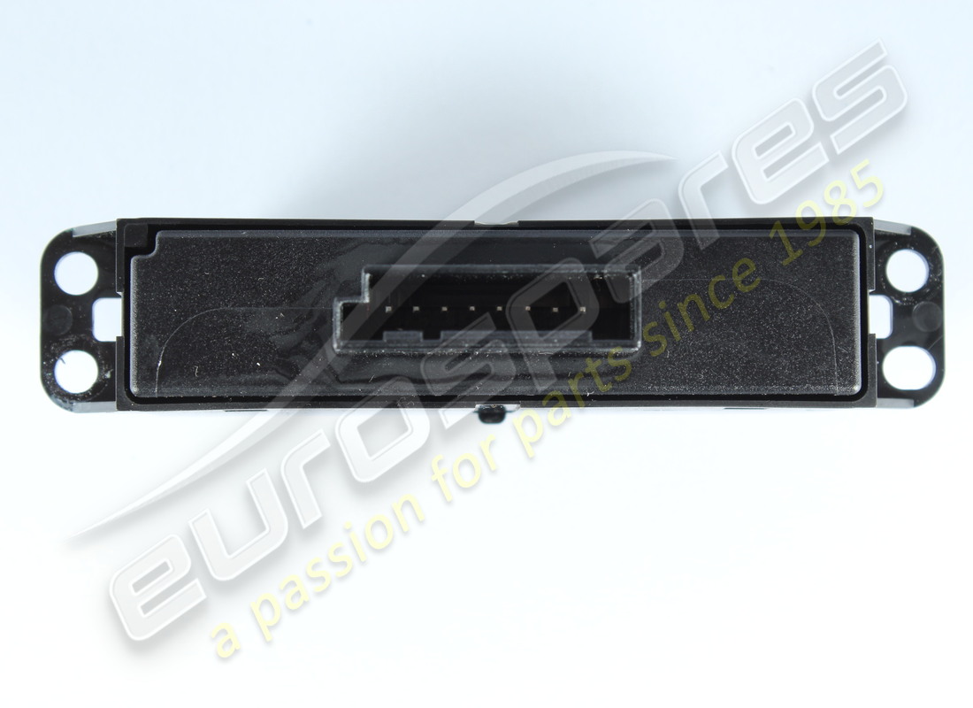 beschädigte ferrari speichertasten. teilenummer 332836 (1)