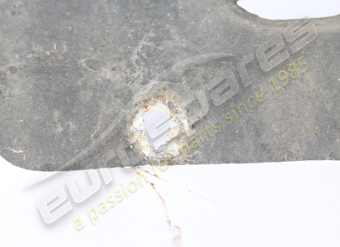 gebraucht ferrari rechts unteres vorderradkastenblech. teilenummer 61750200 (2)