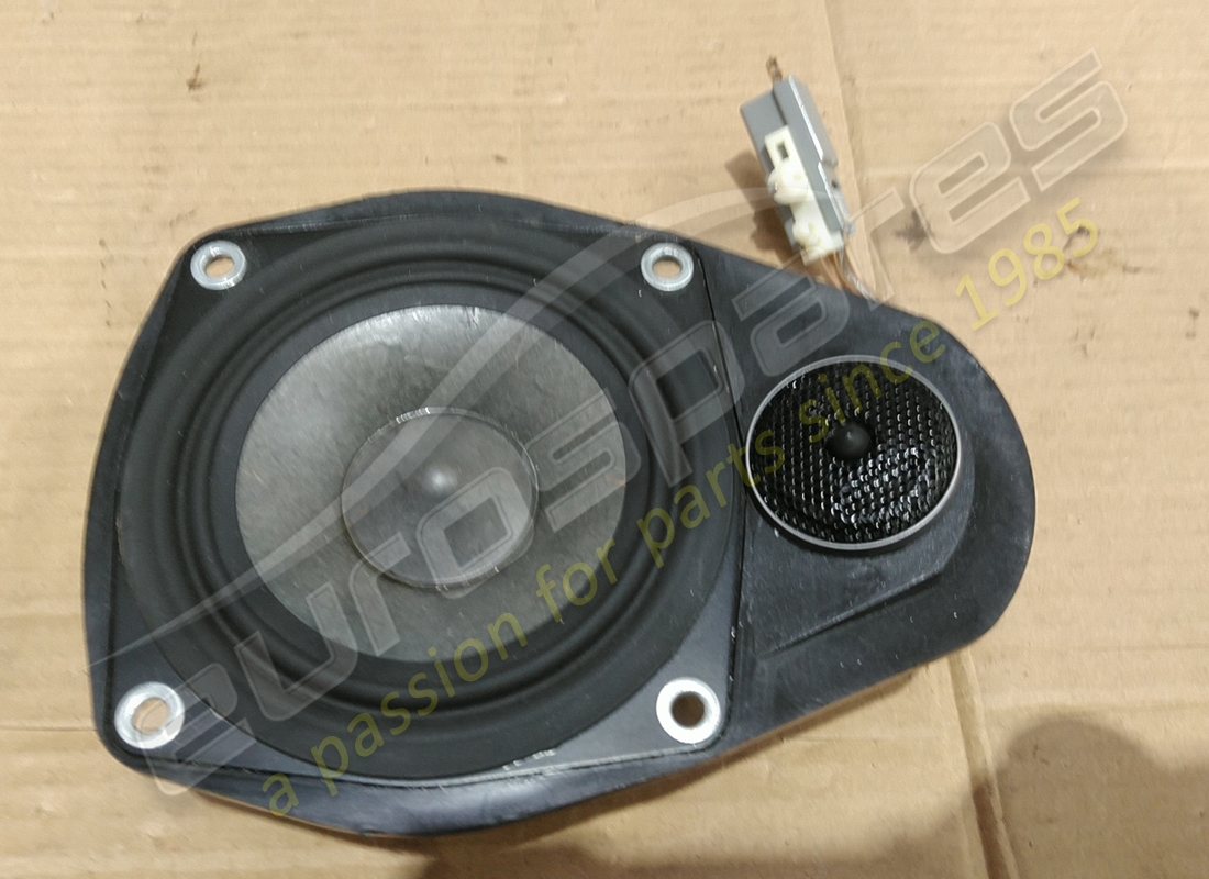 GEBRAUCHTER Aston Martin LAUTSPRECHER, LINKE SEITE. TEILENUMMER 6G3318808JB (1)