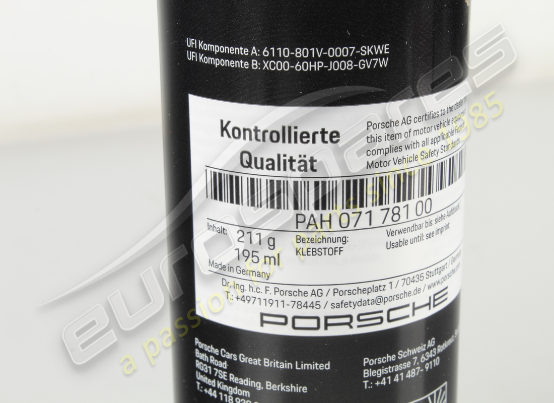 neuer porsche kleber. teilenummer pah07178100 (2)