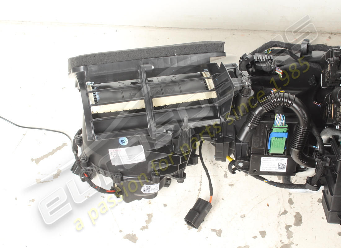 gebrauchte maserati rhd hvac-baugruppe. teilenummer 670303419 (4)