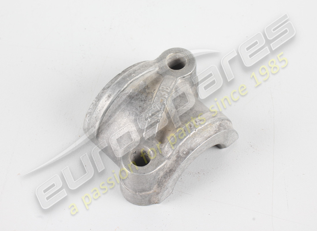 new ferrari cam cap not available. part number 102538 (1)