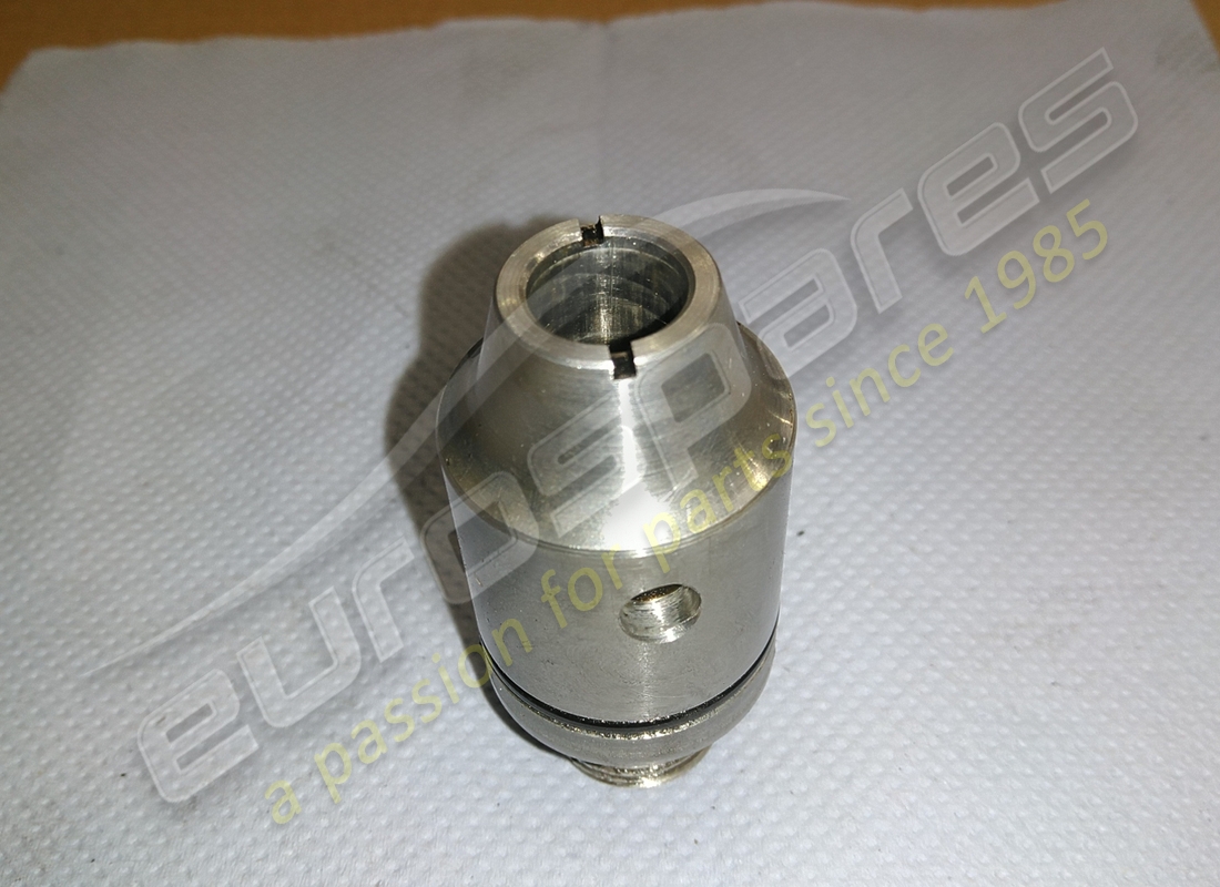 gebrauchtes ferrari gehäuse. teilenummer 106427 (2)