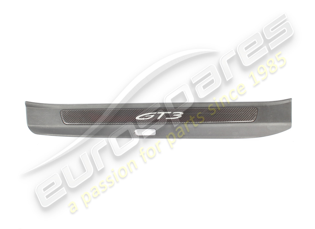beschädigter porsche einstiegsstreifen, schwarz beleuchtet. teilenummer 9gt8533701e0 (1)