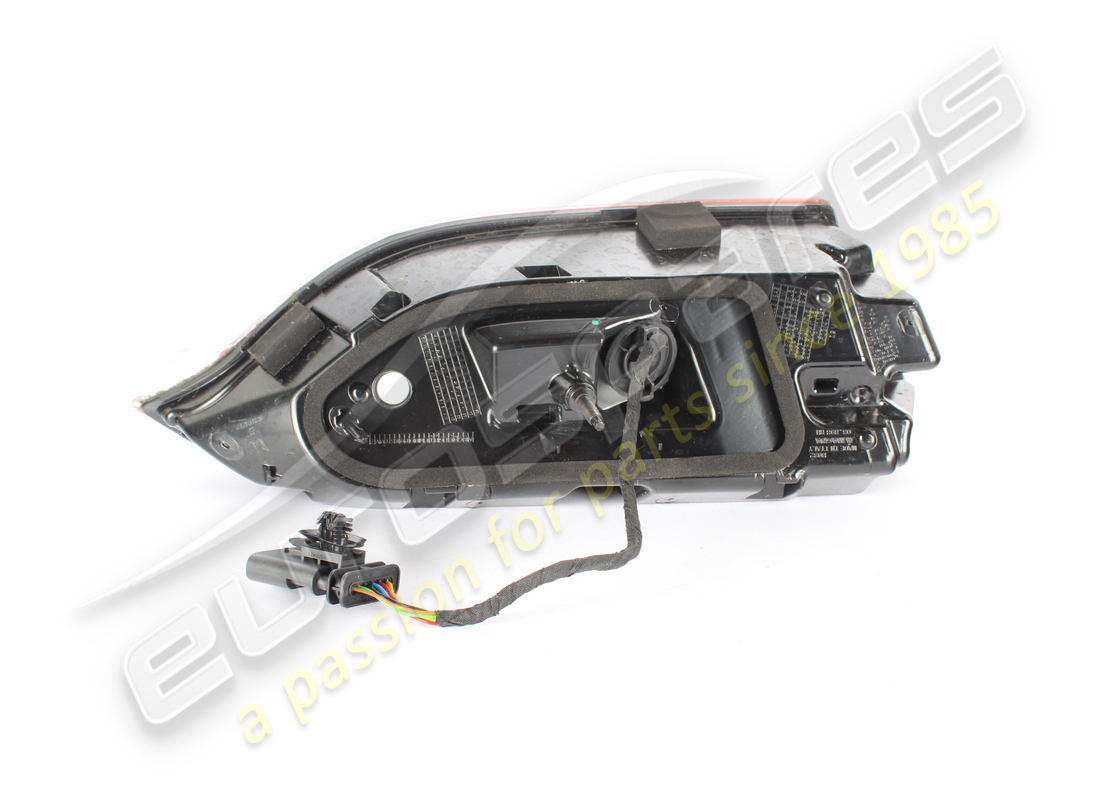 gebrauchtes maserati mobiles rücklicht hinten rechts. teilenummer 670296350 (2)