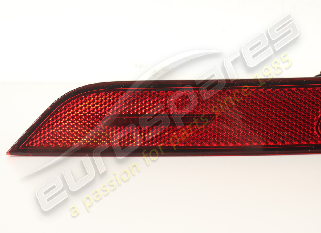 neuer porsche rücklichtreflektor. teilenummer 95b945726ab (5)