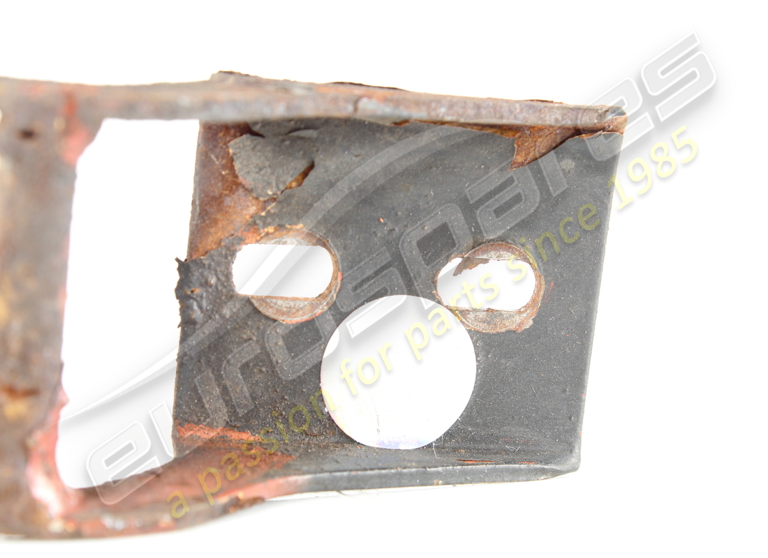 GEBRAUCHTES Ferrari TANKDECKELSCHARNIER . TEILENUMMER 40366106 (1)