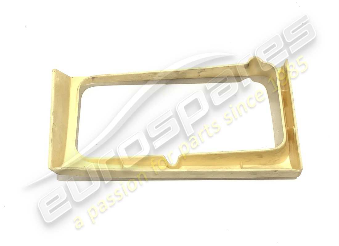 neuer ferrari leichter rand. teilenummer 62071310 (2)