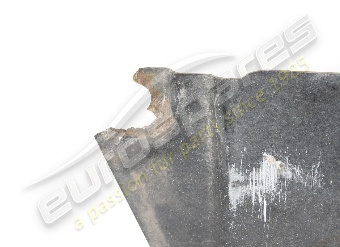 gebraucht ferrari aereodynamischer hinten unten. teilenummer 80993500 (5)