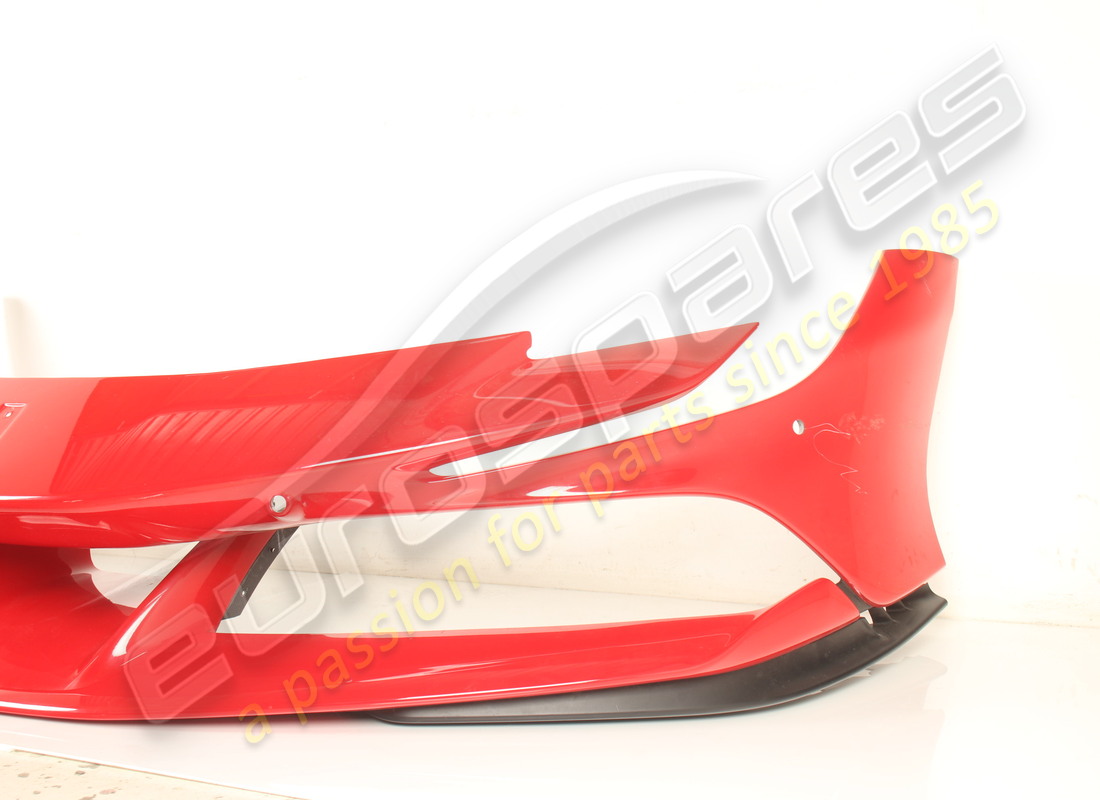 gebrauchte ferrari frontstoßstange mit unterem spoiler. teilenummer eap1510640 (3)