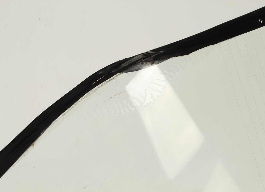 gebraucht ferrari heckfenster. teilenummer 61896400 (5)