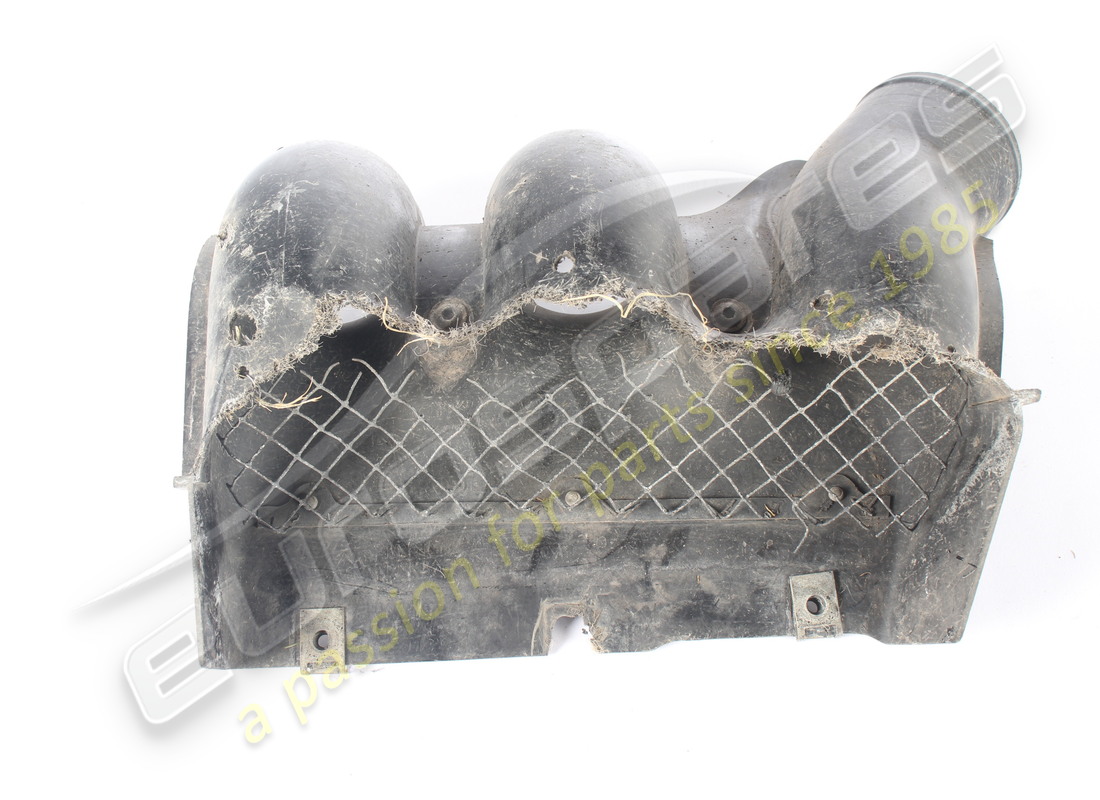 beschädigter ferrari linker kanal. teilenummer 84045100 (2)
