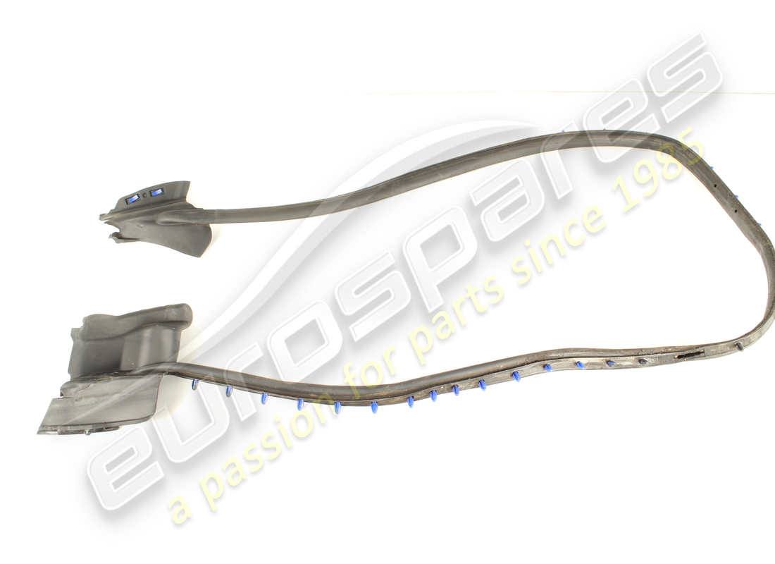 GEBRAUCHTE Maserati HINTERE TÜRDICHTUNG LINKS. TEILENUMMER 670037609 (1)
