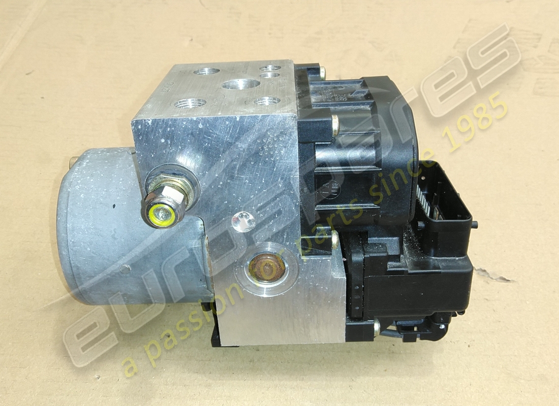 gebraucht ferrari centralina idraulica-elettro. teilenummer 170638 (2)