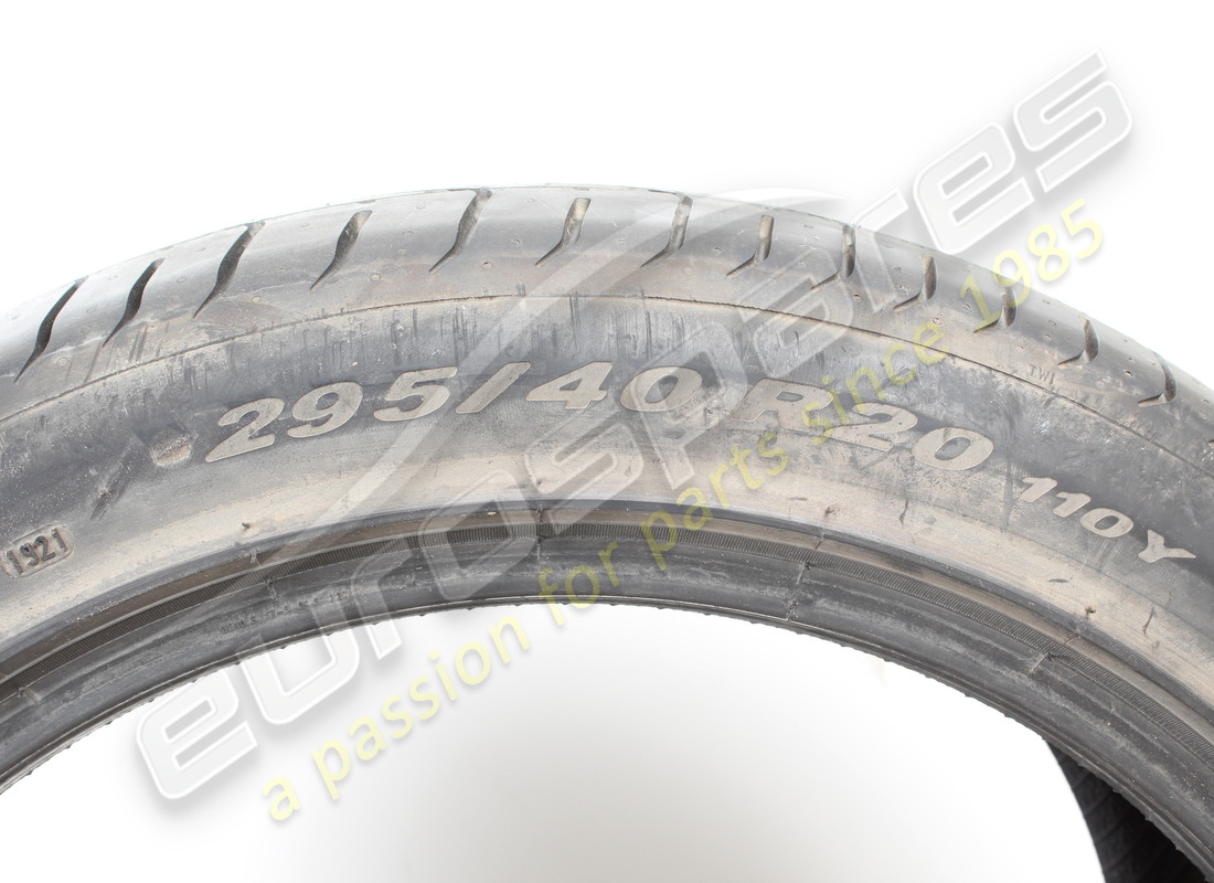 neuer maserati pirelli-reifen p zero xl mgt, 295/40 r20 (110y). teilenummer 670034882 (2)