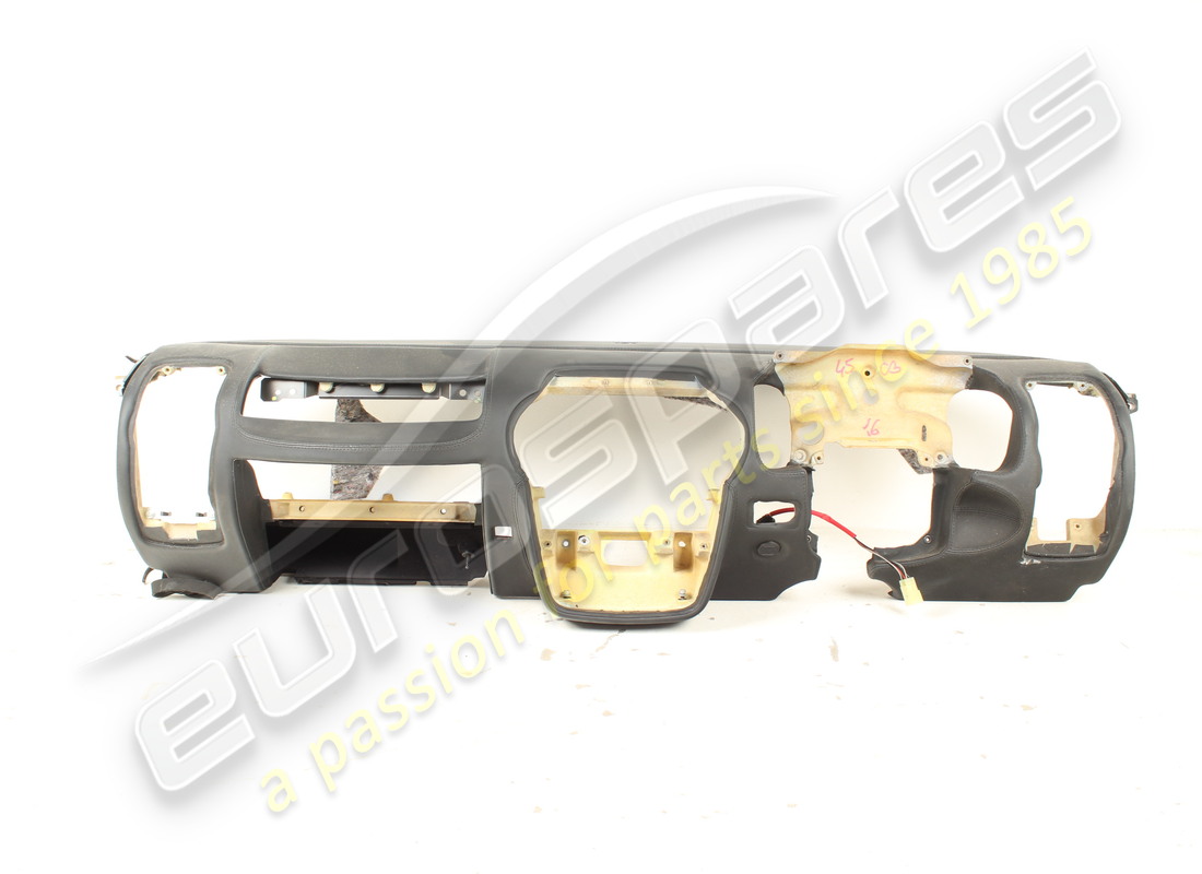 gebrauchtes ferrari rhd-armaturentafel in schwarz. teilenummer 68358300 (4)