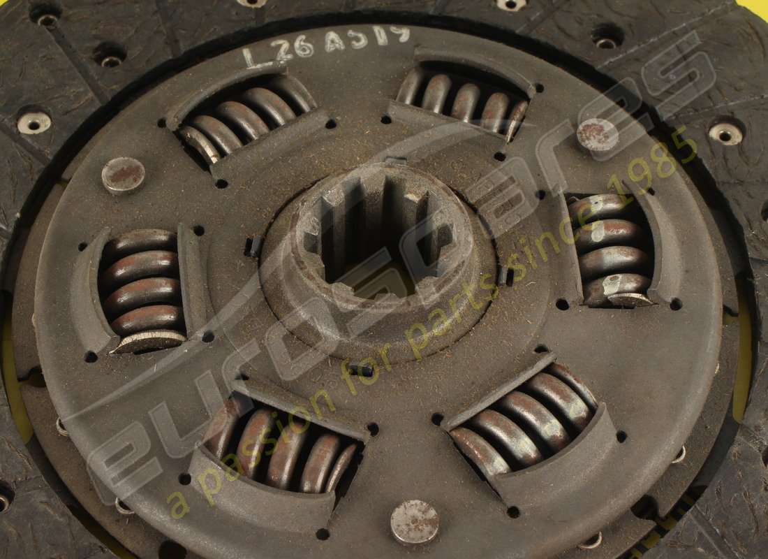 neue ferrari kupplungsscheibe. teilenummer 134996 (3)