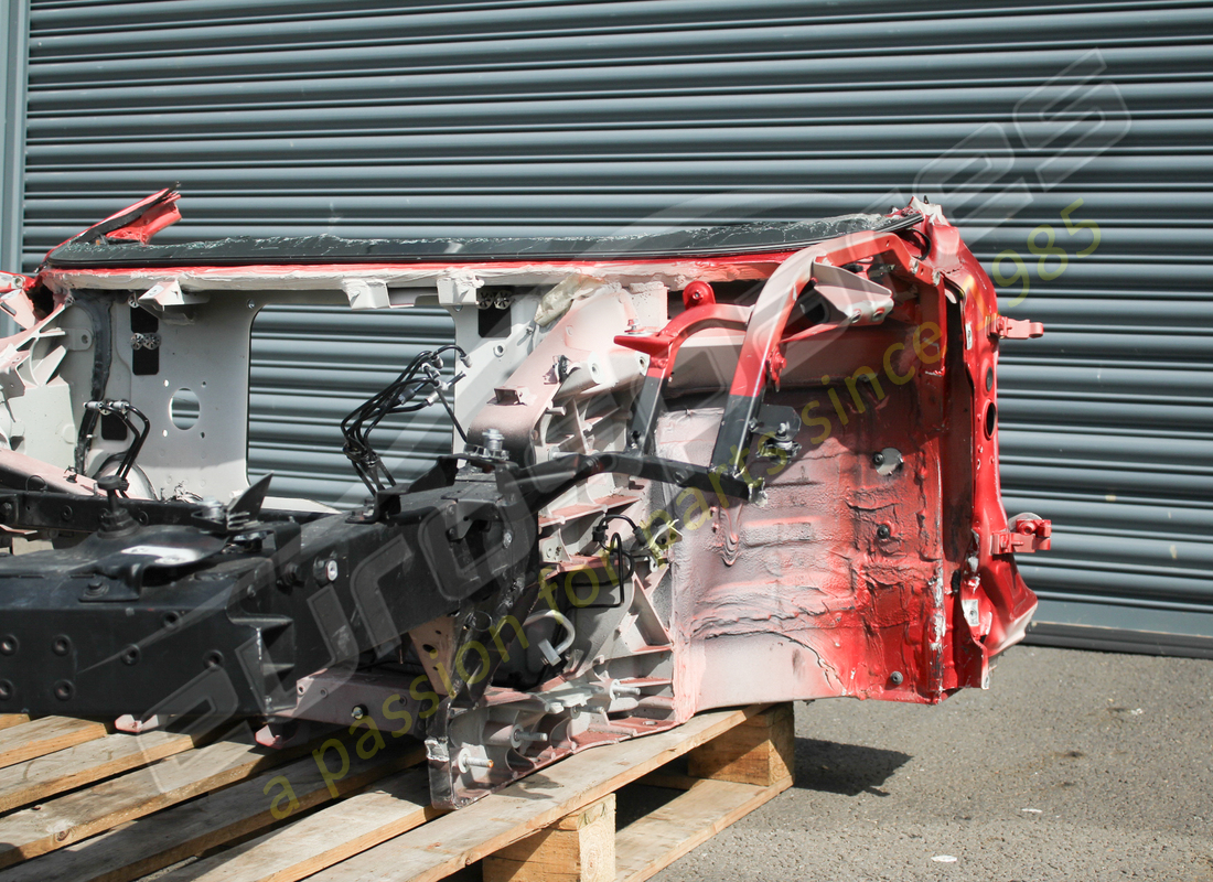 gebraucht eurospares ferrari f8 vorderes fahrgestell. teilenummer eap1390088 (2)