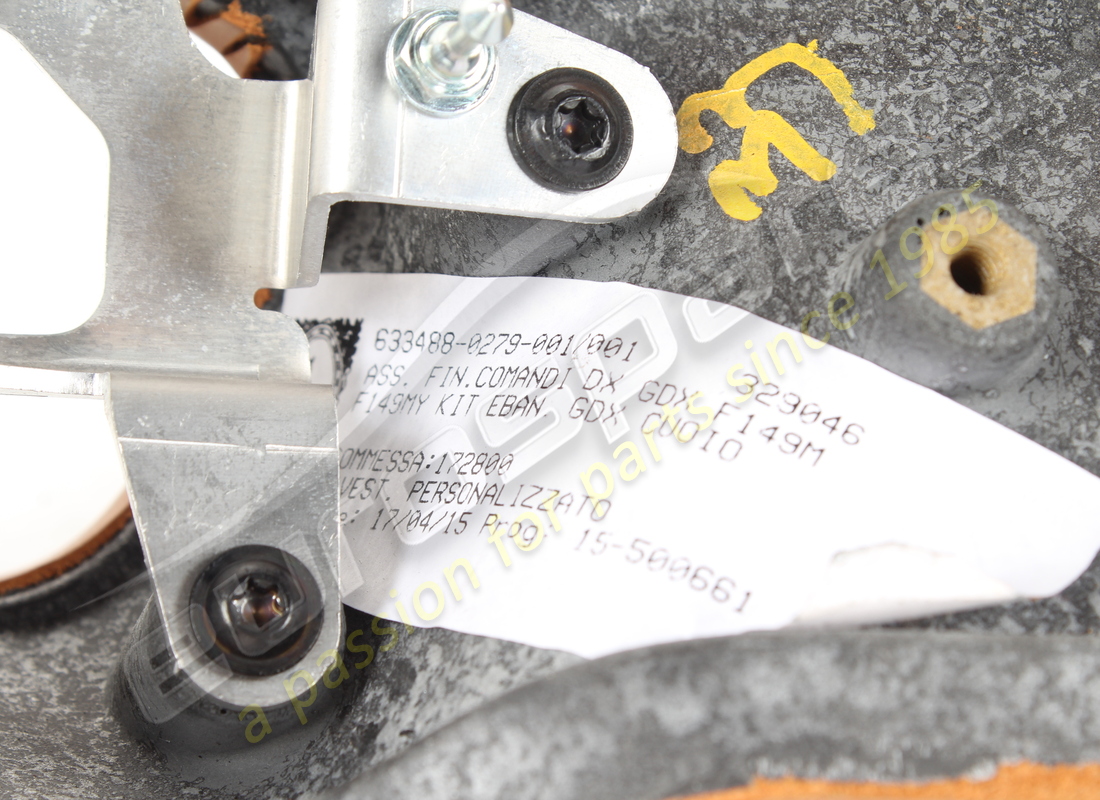 gebraucht ferrari rh seitliche steuerung verkleidung | cuoio [hide] (364011888). teilenummer 85910729 (3)