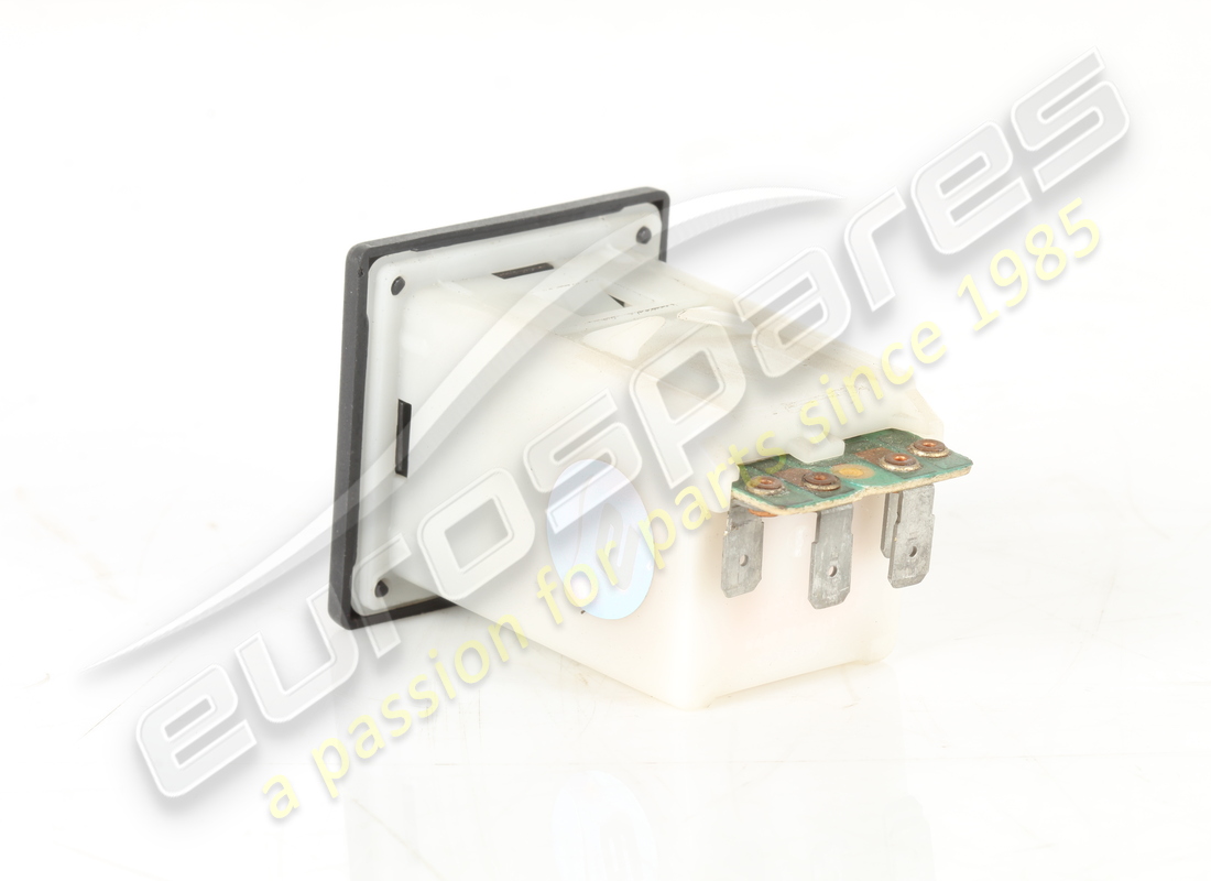 gebrauchter ferrari motordeckelentriegelungsschalter. teilenummer 121594 (3)