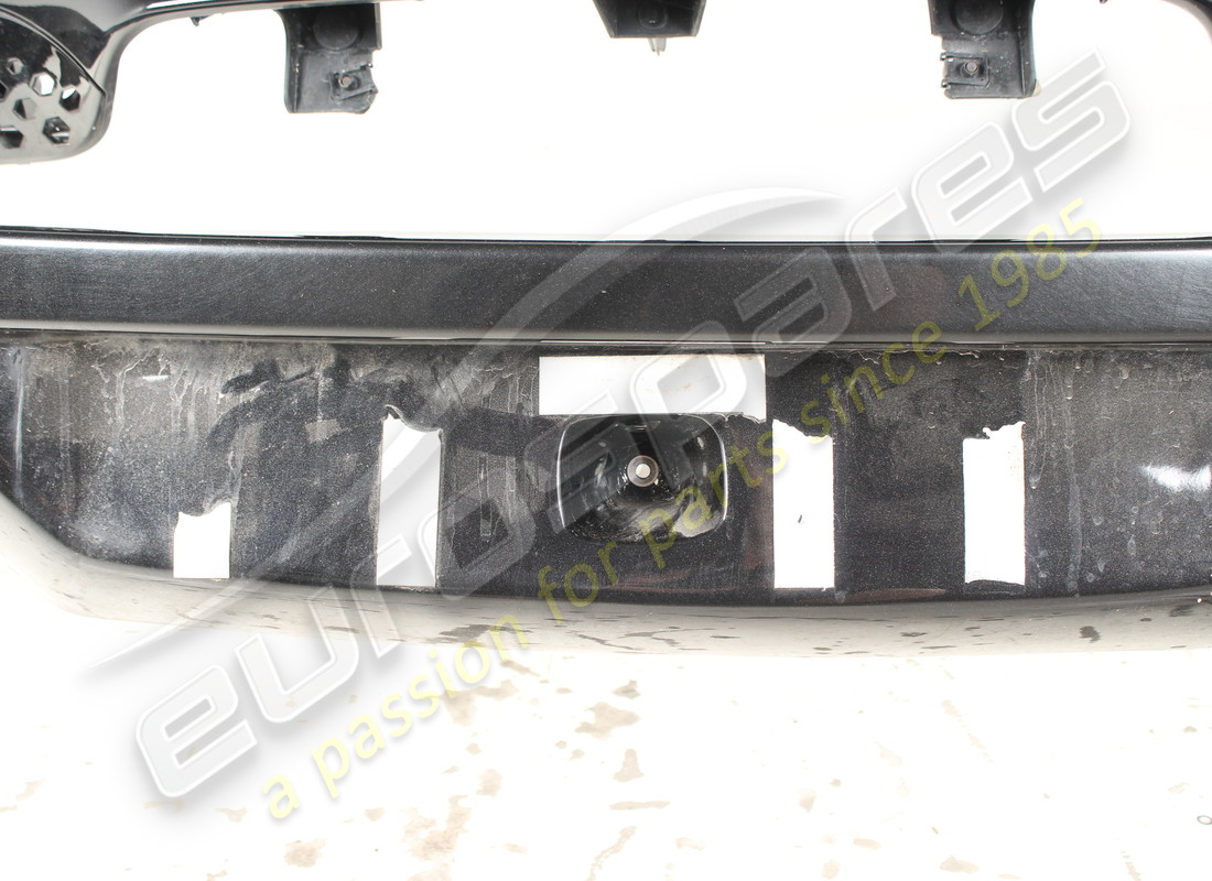 gebraucht ferrari komplette heckstoßstange. teilenummer 985802357 (4)