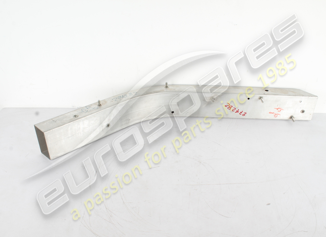 neu ferrari links mittig aussen diagonal. teilenummer 985274282 (1)