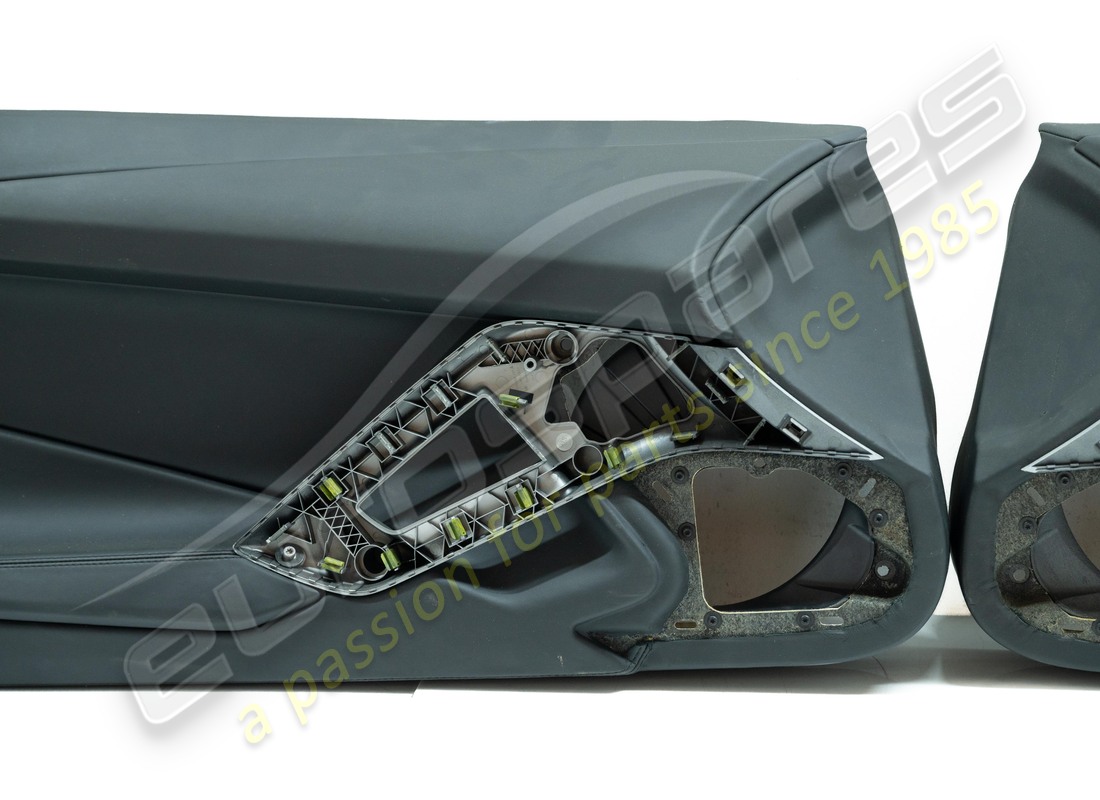 gebrauchte lamborghini türverkleidungen lhd teilenummer eap1726464 (3)