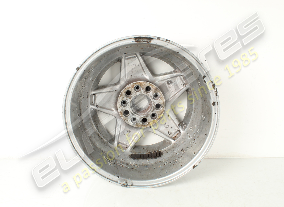 GEBRAUCHTES FERRARI RENNRAD VORNE 3.2 MQV. TEILENUMMER 127465 (6) gebrauchtes ferrari rennrad vorne 3.2 mqv. teilenummer 127465 (6)