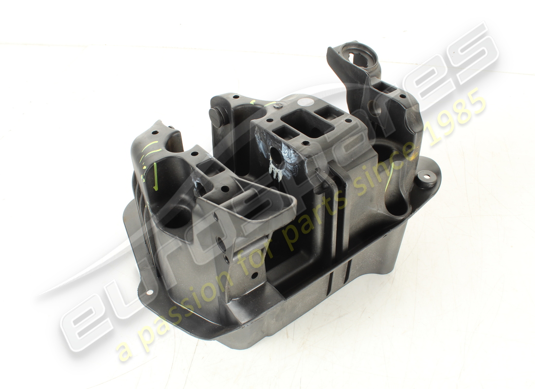 GEBRAUCHTE MASERATI PEDAL-BOARD-HALTERUNG. TEILENUMMER 204192 (2) gebrauchte maserati pedal-board-halterung. teilenummer 204192 (2)