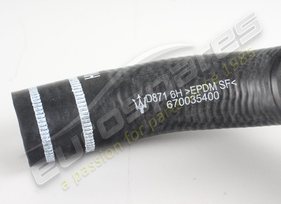 neu maserati wasserrücklaufhülse vom hea. teilenummer 670035400 (3)