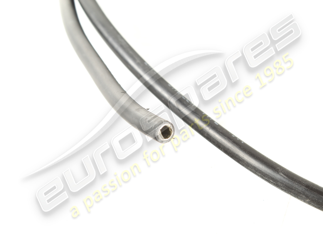 VERWENDETES ROHRTEIL FERRARI VON DER FLASCHE ZU 3 WAY CO. TEILENUMMER 272235 (2) verwendetes rohrteil ferrari von der flasche zu 3 way co. teilenummer 272235 (2)