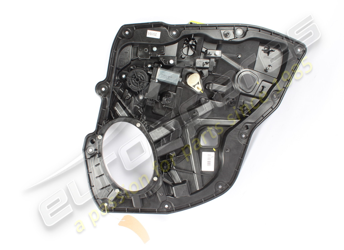 GEBRAUCHT Maserati RECHTER HINTERER TÜRTRÄGER . TEILENUMMER 673014115 (1)