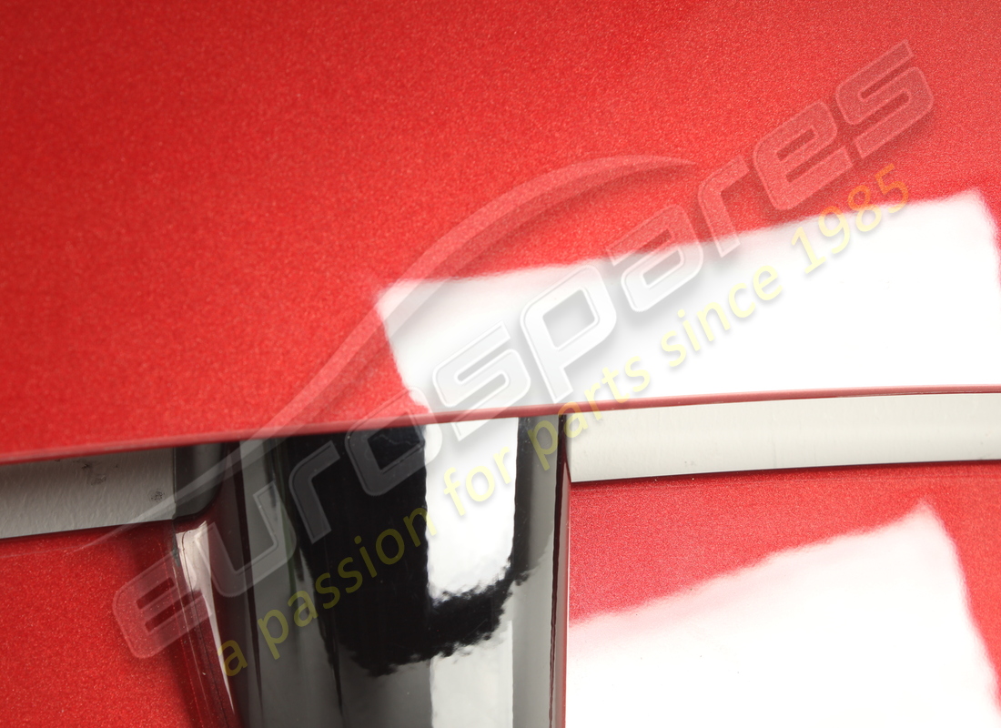 gebrauchter ferrari kompletter heckspoiler mit kamera. teilenummer eap1552607 (3)