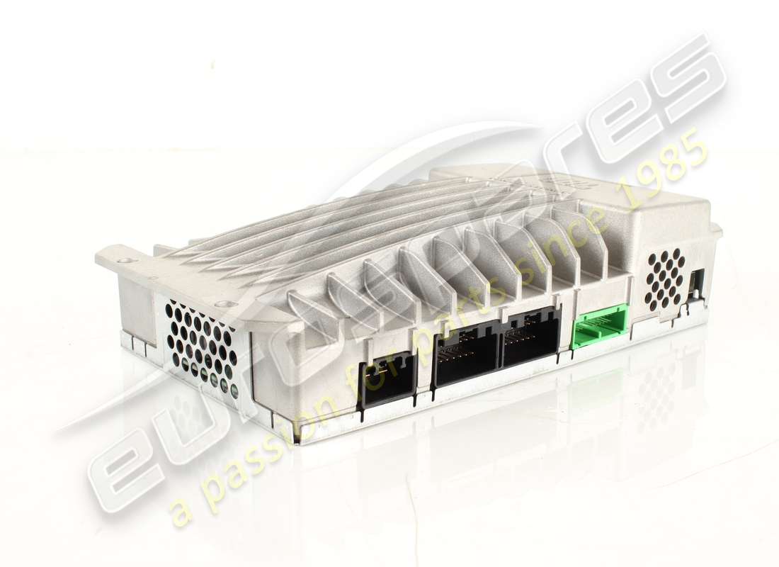 verwendet ferrari 16-channel verstärker. teilenummer 304218 (2)