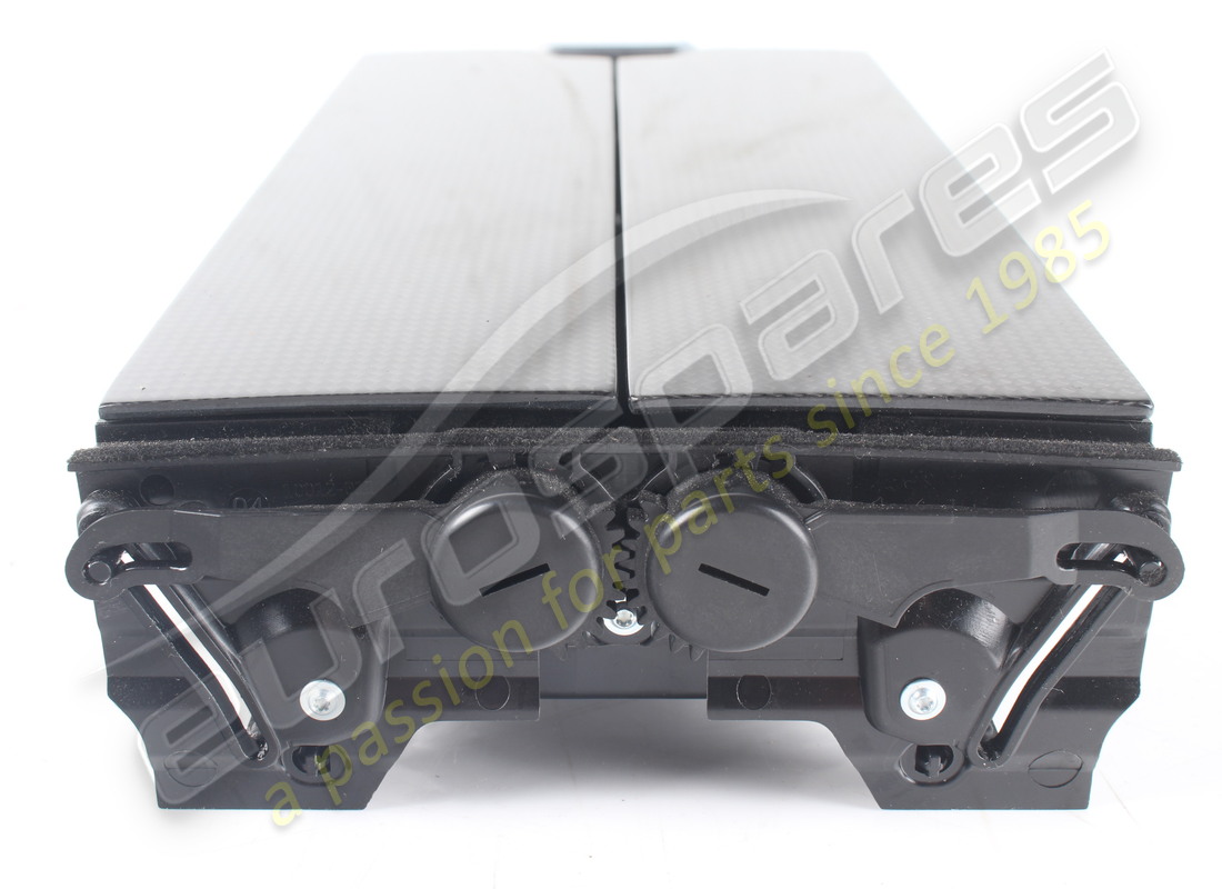 GEBRAUCHTER FERRARI VORDERER BEHÄLTER. TEILENUMMER 88042500 (9) gebrauchter ferrari vorderer behälter. teilenummer 88042500 (9)