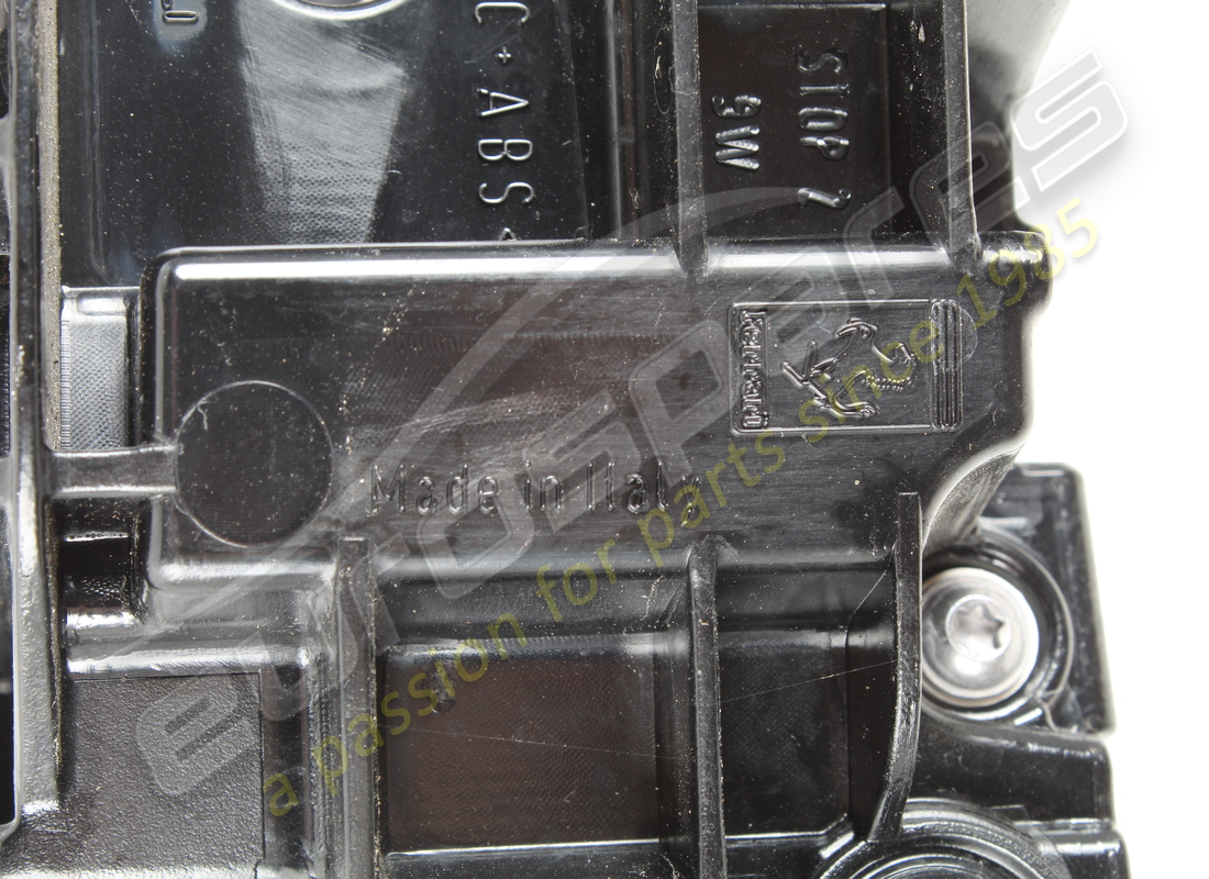 GEBRAUCHT FERRARI FANALE POSTERIORE DX. TEILENUMMER 960504 (4) gebraucht ferrari fanale posteriore dx. teilenummer 960504 (4)