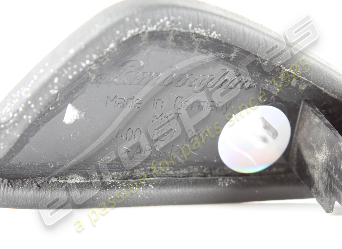 GEBRAUCHT LAMBORGHINI ABDECKUNG ARMATURENBRETT SEITENBAUGRUPPE. TEILENUMMER 400858034 (3) gebraucht lamborghini abdeckung armaturenbrett seitenbaugruppe. teilenummer 400858034 (3)
