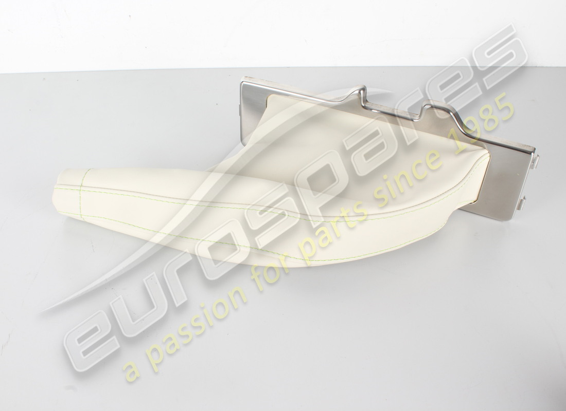 neues lamborghini futter. teilenummer 418711115 (1)