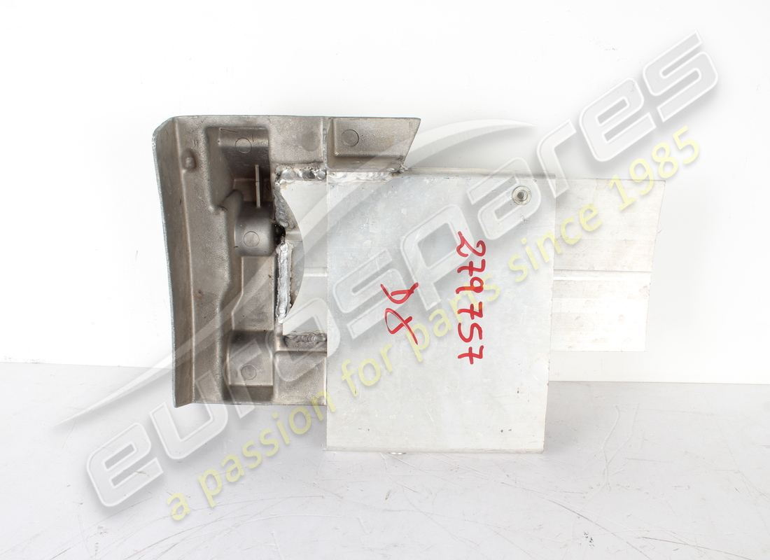 neu ferrari rh front unten. teilenummer 279757 (2)