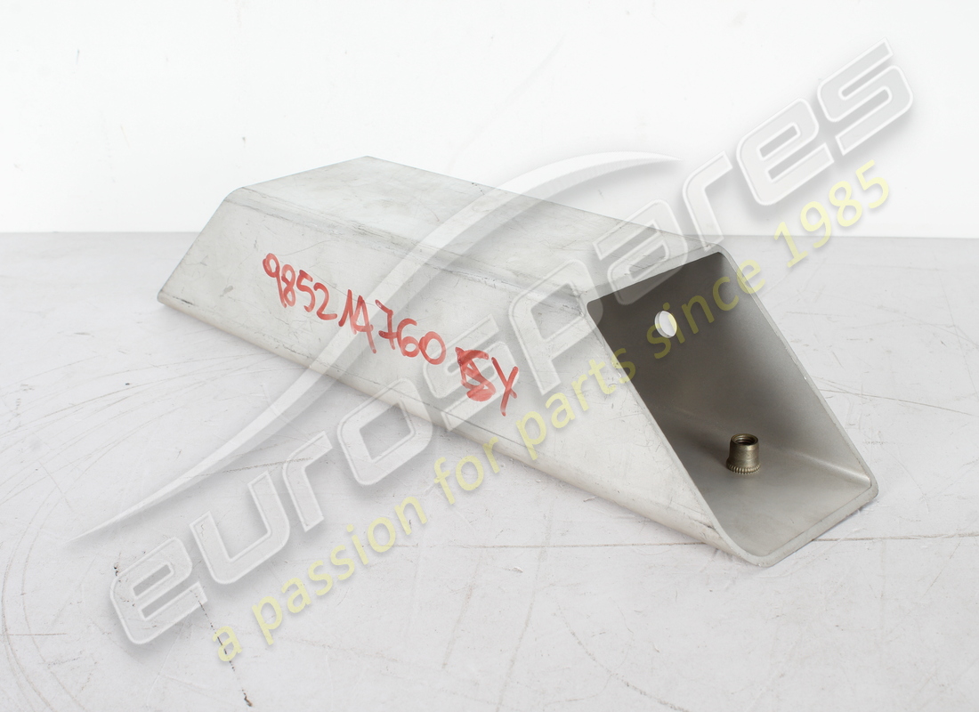 neu ferrari verstärkung vorne links aussen. teilenummer 985214760 (1)